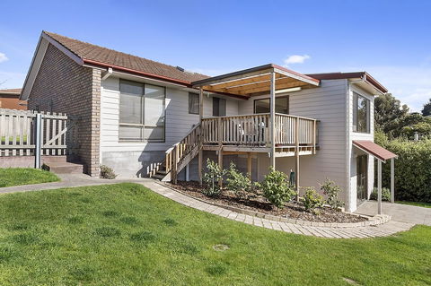 Mirramar House - Accommodation Newcastle 21