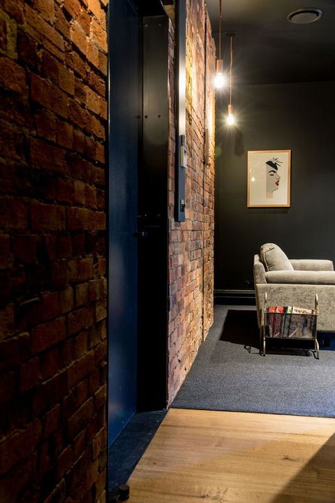 105 Mac Unique Apartments - Accommodation Newcastle 3