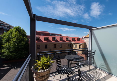 Sullivans Cove Apartments - Accommodation Newcastle 16