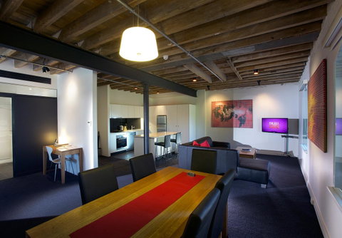 Sullivans Cove Apartments - Accommodation Newcastle 1