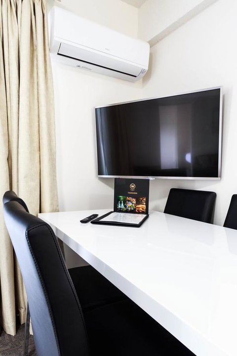 Adina Place Motel Apartments - Accommodation Newcastle 15
