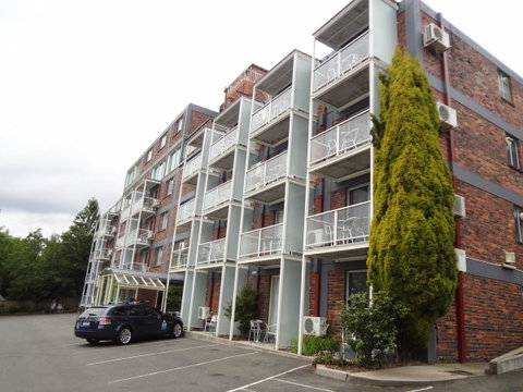 Adina Place Motel Apartments - Accommodation Newcastle 0