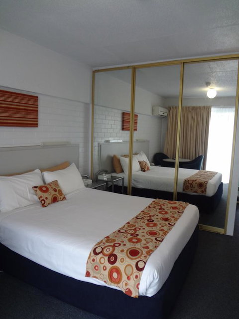 Adina Place Motel Apartments - Accommodation Newcastle 28