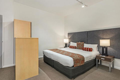 Mantra One Sandy Bay Road - Accommodation Newcastle 10