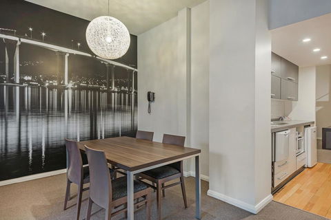 Mantra One Sandy Bay Road - Accommodation Newcastle 19