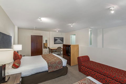 Mantra One Sandy Bay Road - Accommodation Newcastle 14