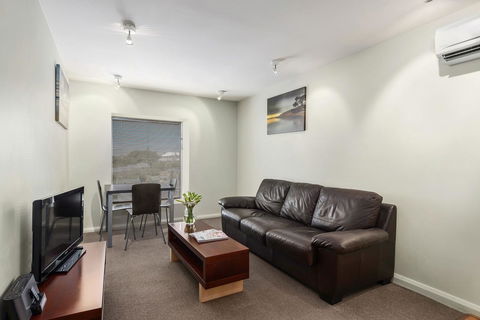 Mantra One Sandy Bay Road - Accommodation Newcastle 27