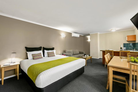 Hobart Waterfront Apartments - Accommodation Newcastle 2