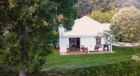 Forth River Cottage - Accommodation Newcastle 8