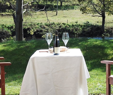 Forth River Cottage - Accommodation Newcastle 9