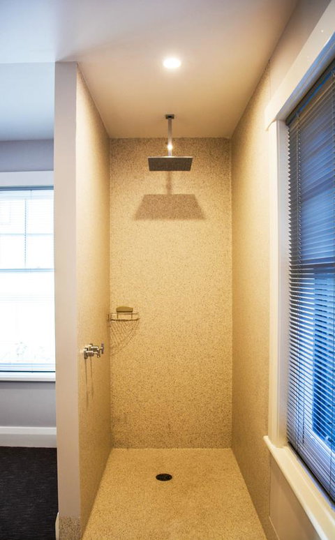 Heathfield Apartments - Accommodation Newcastle 7