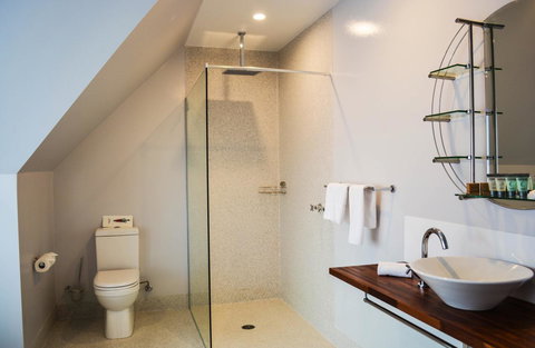 Heathfield Apartments - Accommodation Newcastle 14