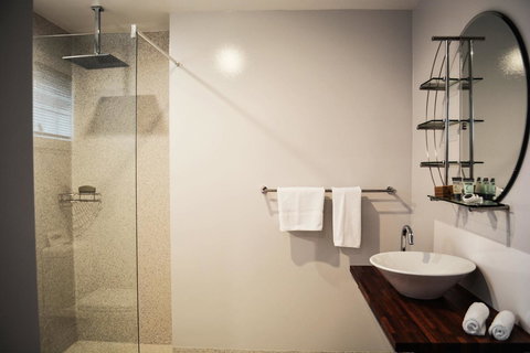 Heathfield Apartments - Accommodation Newcastle 21