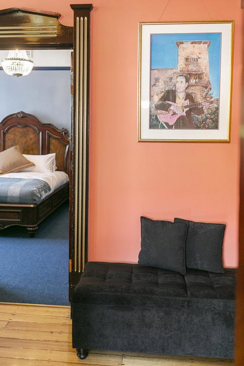 Insomnia On Elizabeth - Accommodation Newcastle 18