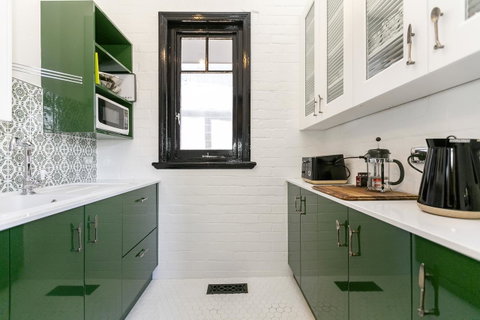 Insomnia On Elizabeth - Accommodation Newcastle 26