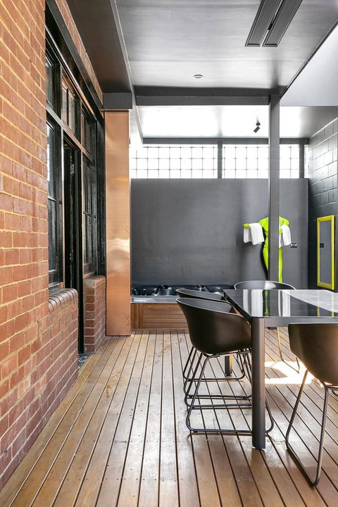 Insomnia On Elizabeth - Accommodation Newcastle 3
