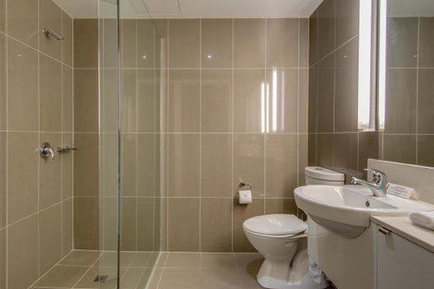 Mantra Collins Hotel - Accommodation Newcastle 17