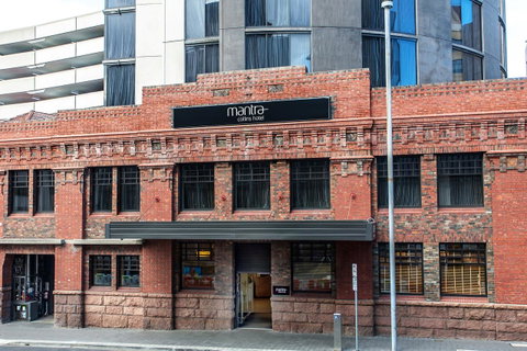 Mantra Collins Hotel - Accommodation Newcastle 3