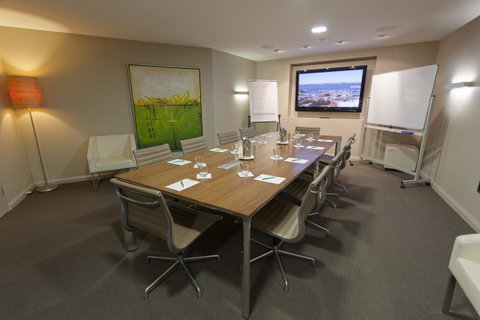 Mantra Collins Hotel - Accommodation Newcastle 2
