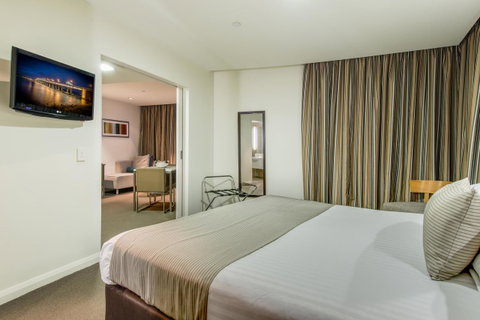 Mantra Collins Hotel - Accommodation Newcastle 22