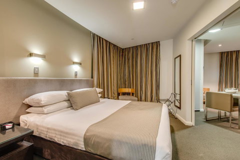 Mantra Collins Hotel - Accommodation Newcastle 15