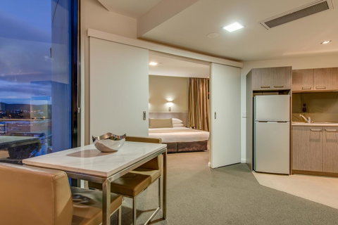 Mantra Collins Hotel - Accommodation Newcastle 28