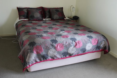 Werndee - Accommodation Newcastle 36