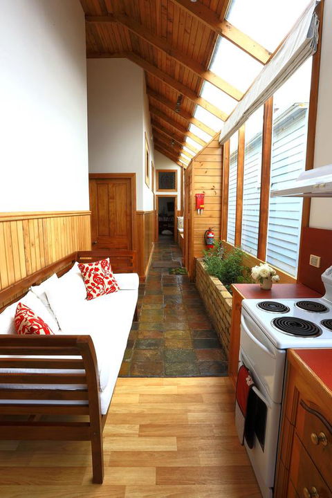 @ The Beach & Not Quite @ The Beach Holiday Cottages - Stanley - Accommodation Newcastle 11