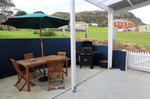 @ The Beach & Not Quite @ The Beach Holiday Cottages - Stanley - Accommodation Newcastle 19