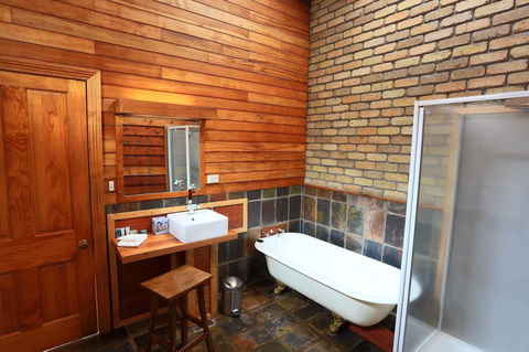 @ The Beach & Not Quite @ The Beach Holiday Cottages - Stanley - Accommodation Newcastle 15