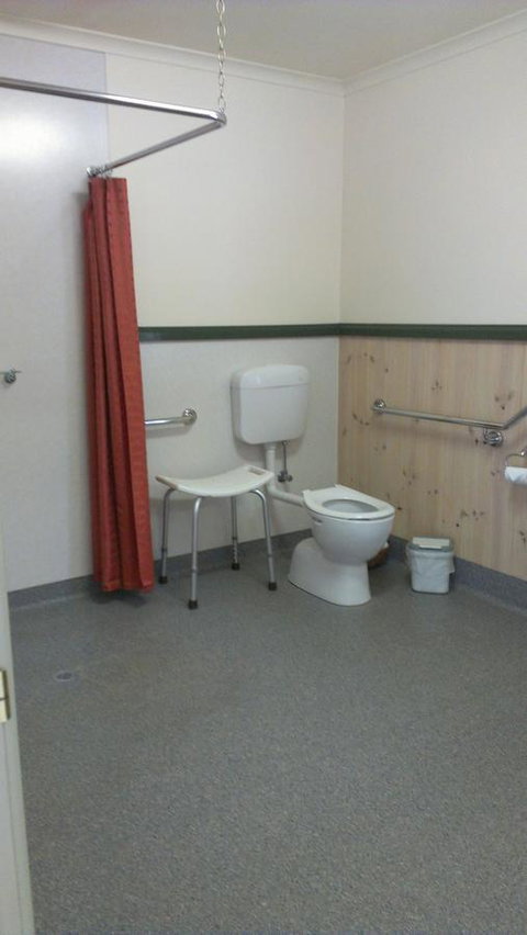 The Crays Accommodation - Accommodation Newcastle 10