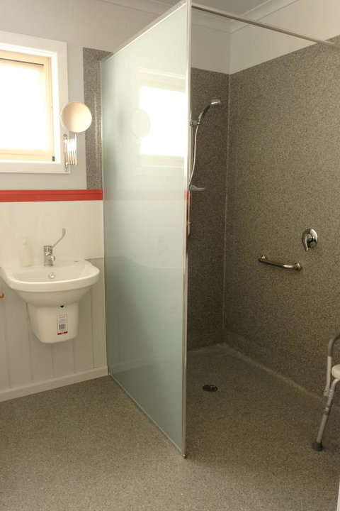The Crays Accommodation - Accommodation Newcastle 18
