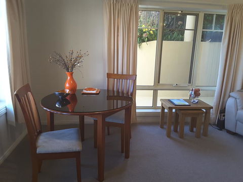 On The Terrace - Accommodation Newcastle 25