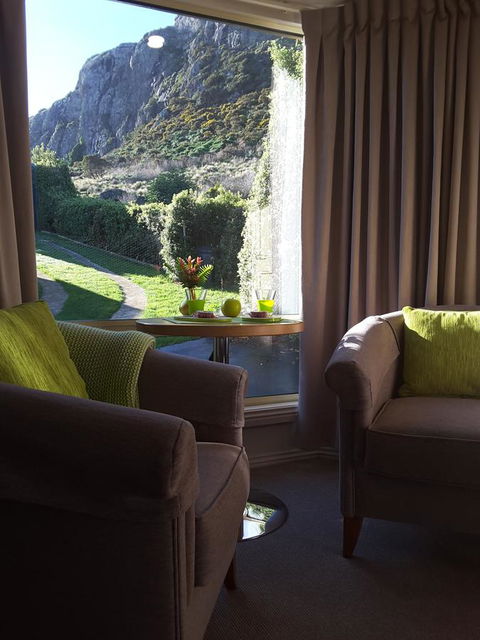 On The Terrace - Accommodation Newcastle 13