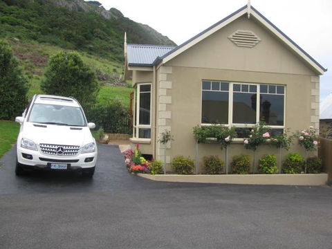 On The Terrace - Accommodation Newcastle 42