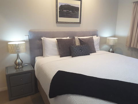 On The Terrace - Accommodation Newcastle 37