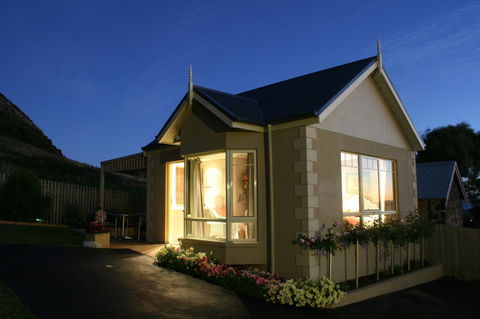 On The Terrace - Accommodation Newcastle 41