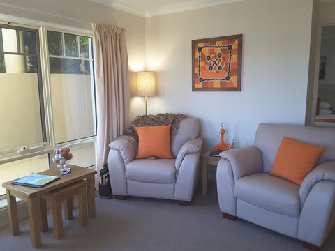 On The Terrace - Accommodation Newcastle 26