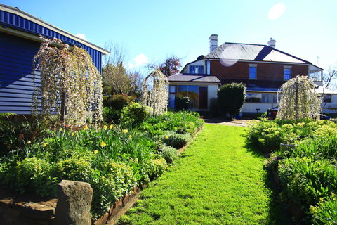 The WeareHouse In Deloraine - Accommodation Newcastle 37