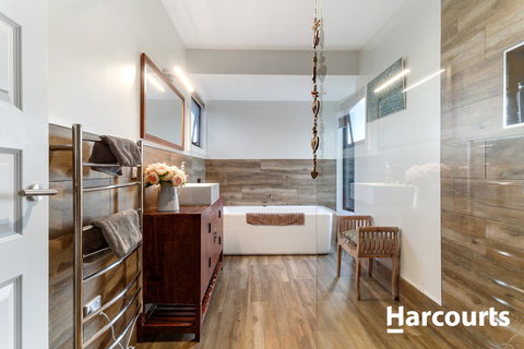 The WeareHouse In Deloraine - Accommodation Newcastle 14