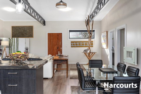 The WeareHouse In Deloraine - Accommodation Newcastle 8