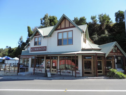 Bushman's Cafe - Accommodation Newcastle 9