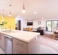 Euphoria House - Accommodation Newcastle