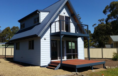 Four Seasons Waterfront Villas - Accommodation Newcastle 29