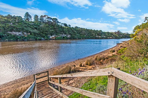 Nevertire - Accommodation Newcastle 1