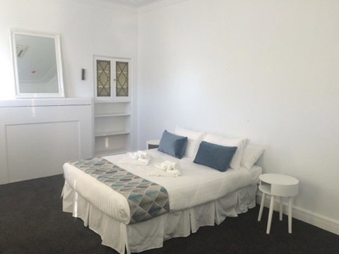 Newcastle Tighes Hill Accommodation - Accommodation Newcastle 0