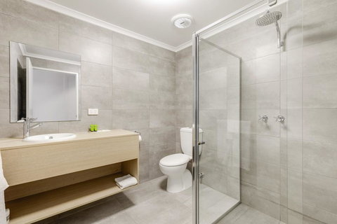 Nightcap At Findon Hotel - Accommodation Newcastle 3