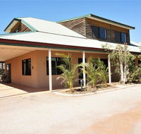 Ningaloo Breeze Villa 4 - 3 Bedroom Fully Self-Contained Holiday Accommodation - Accommodation Newcastle