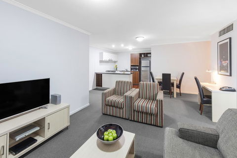 Oaks Brisbane Lexicon Suites - Accommodation Newcastle 1