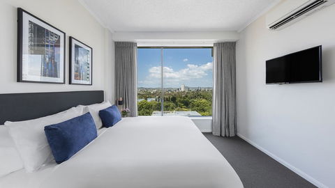 Oaks Brisbane On Margaret Suites - Accommodation Newcastle 1
